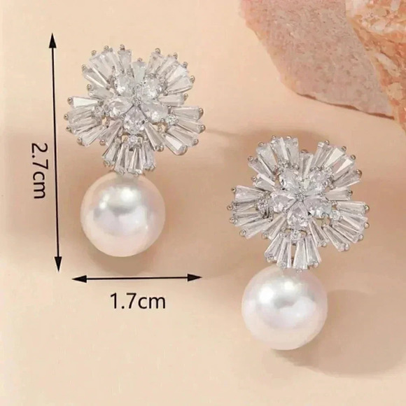 Rhinestone faux pearl drop earrings chic classy elegant statement - Picture 1 of 2